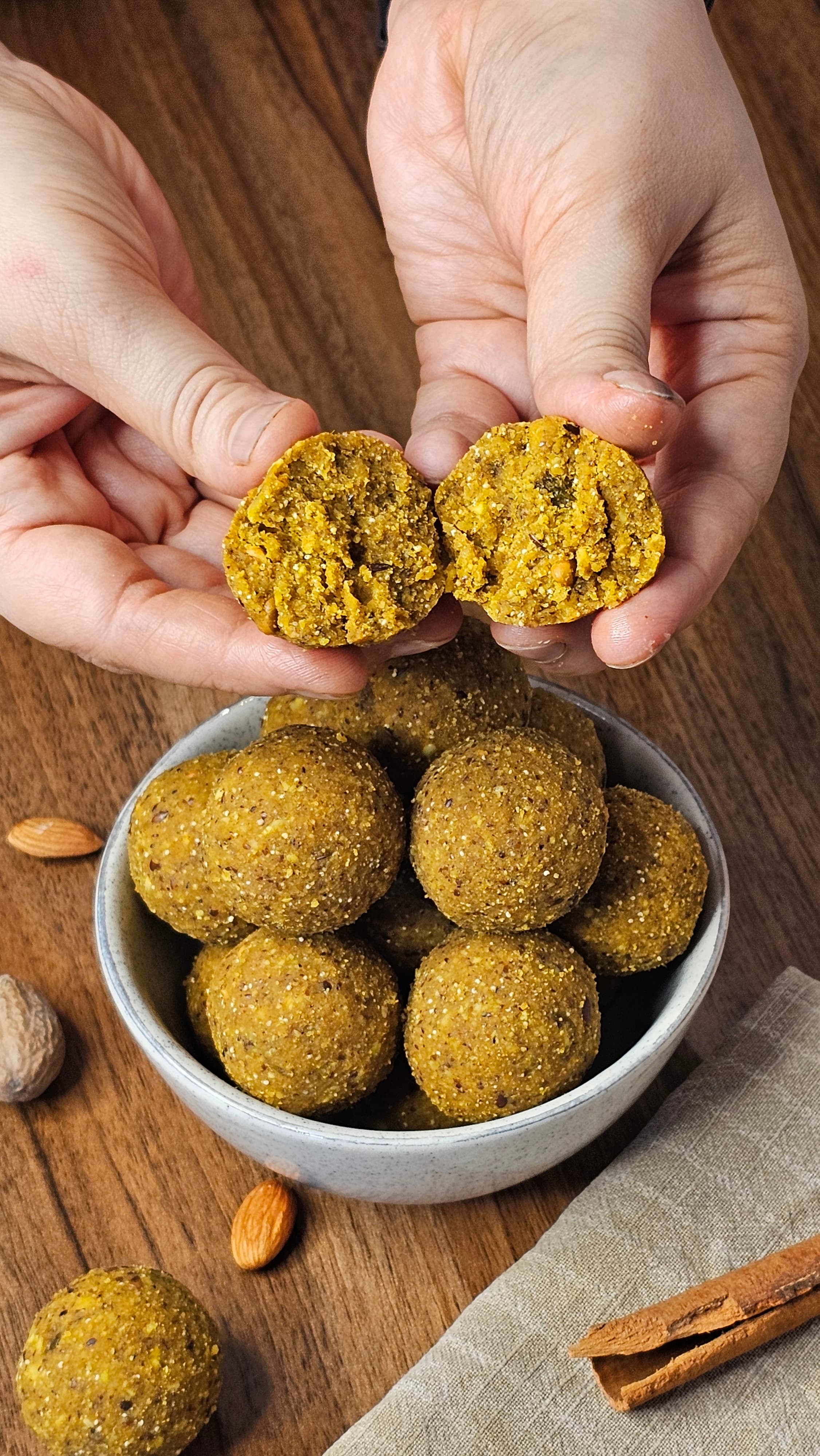 Sithora Laddu thumbnail 2
